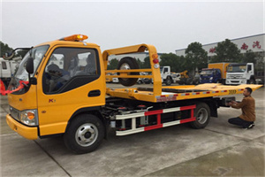 河间哪里有拖车服务